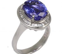 Sapphire diamond ring