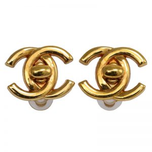 CHANEL coco mark turn lock earrings
