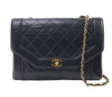 CHANEL matrasse flap chain shoulder