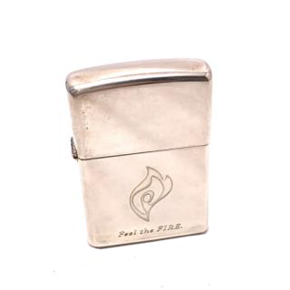 Zippo fire oil lighter with 1999 limited case