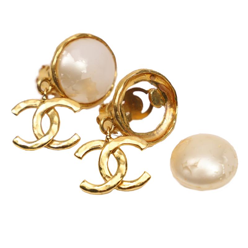 Chanel Coco Mark Fake Pearl Earrings