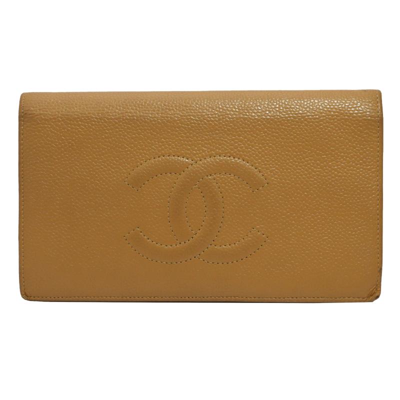 Chanel caviar skin double fold wallet