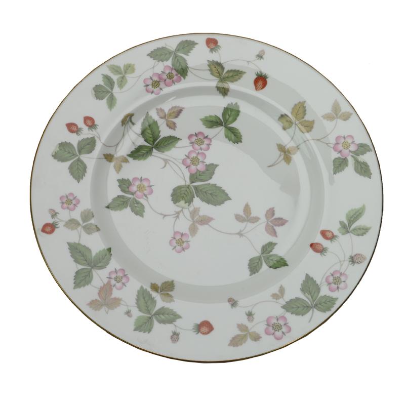 Wedgwood Wild Strawberry 27cm Plate