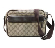 Gucci GG Supreme Shoulder Bag