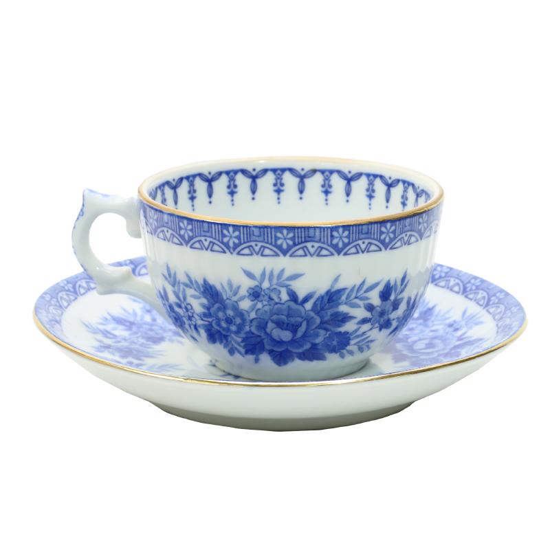 Narumi cup and saucer