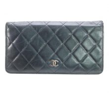 Chanel Matrasse two-fold wallet